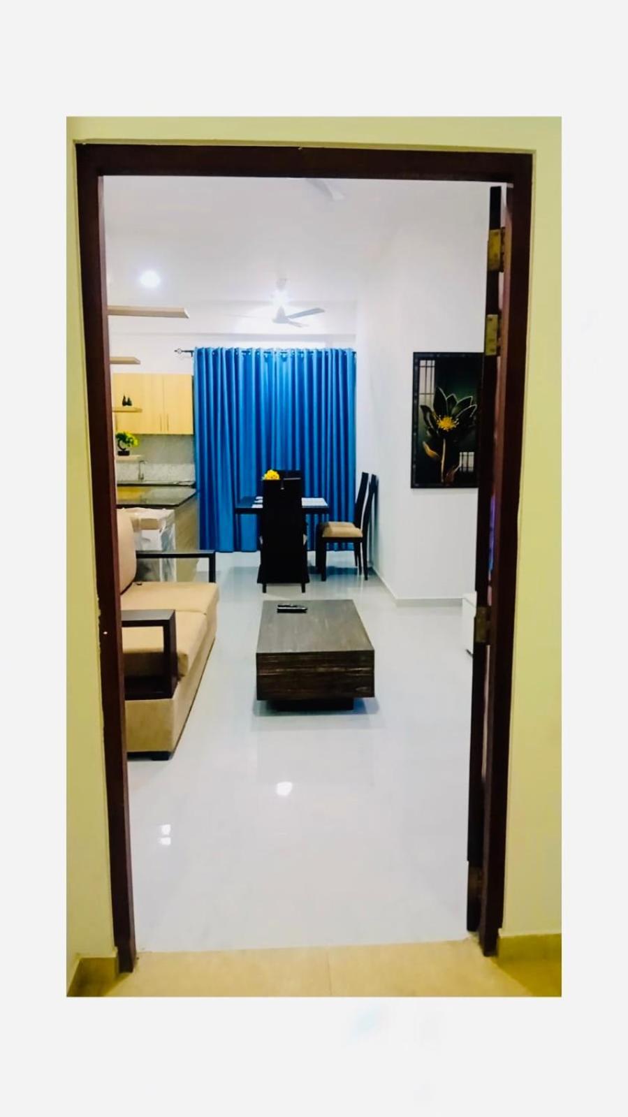 Apartment Mode No 03 Road Mount Lavinia ,dehiwala ,2 Bed Rooms,fully Furnished Colombo Srilanka Ratmalana