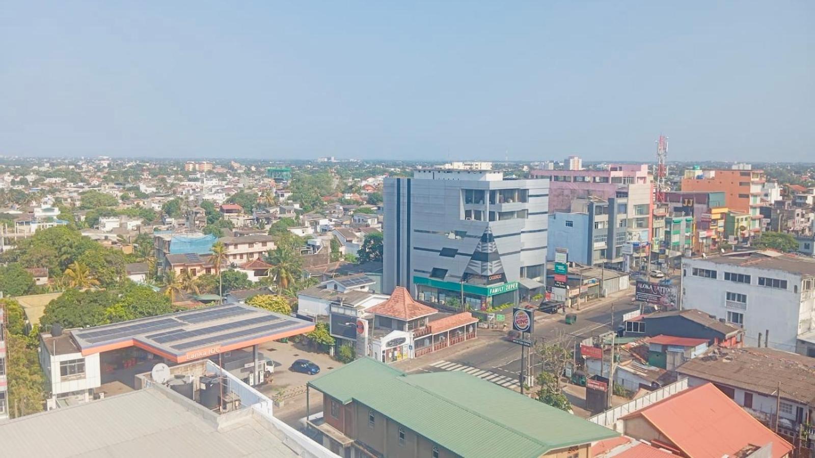 Mode No 03 Road Mount Lavinia ,dehiwala ,2 Bed Rooms,fully Furnished Colombo Srilanka Ratmalana