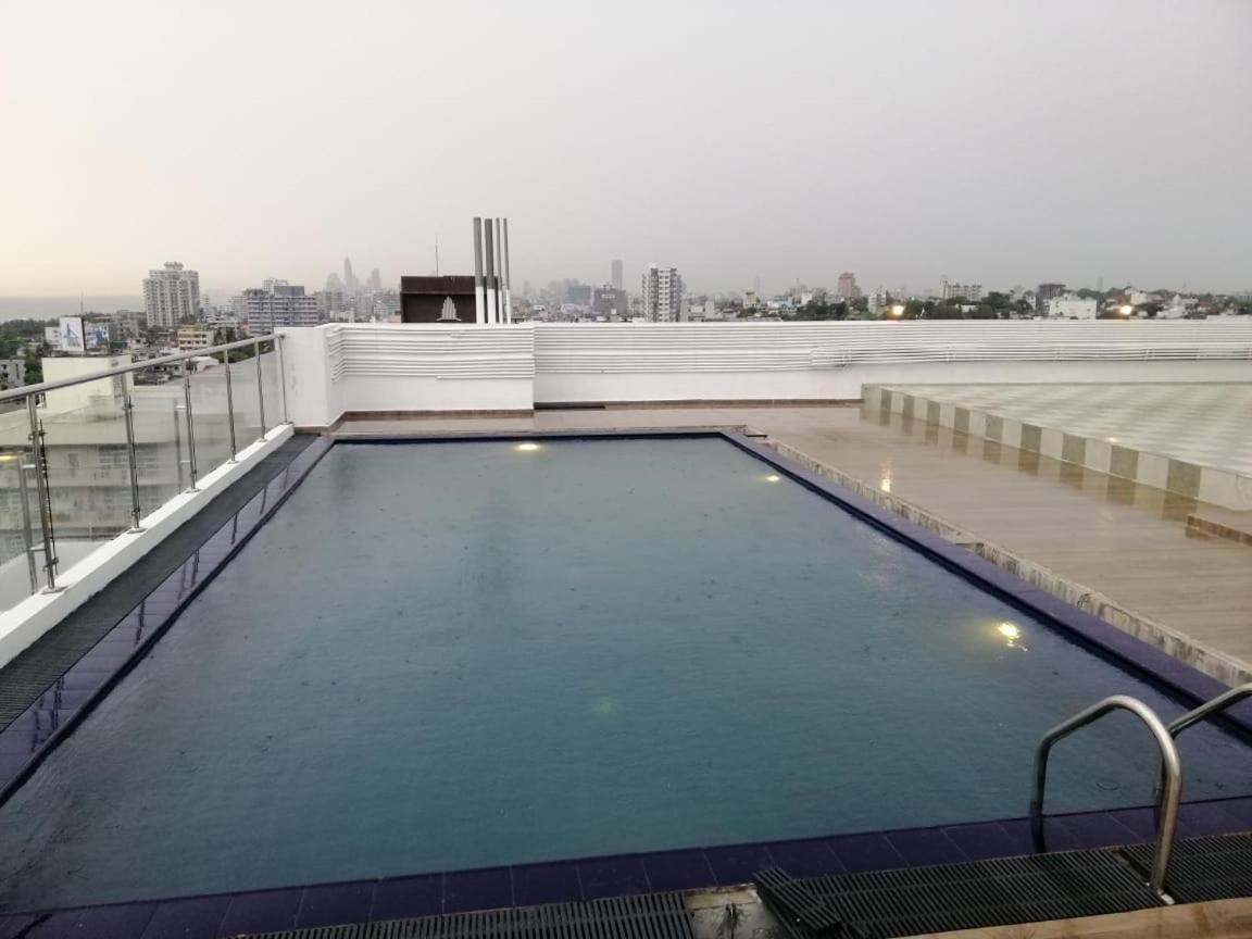 Mode No 03 Road Mount Lavinia ,dehiwala ,2 Bed Rooms,fully Furnished Colombo Srilanka *